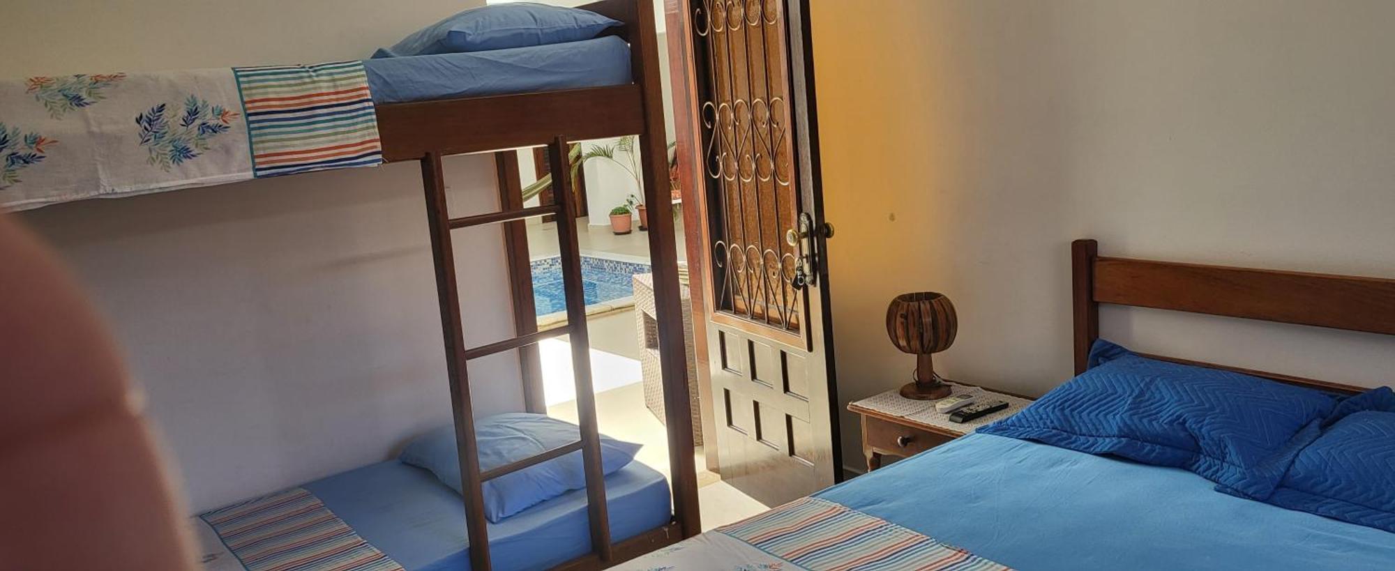 Homestay Mansao Frente A - Locacao De Privativas